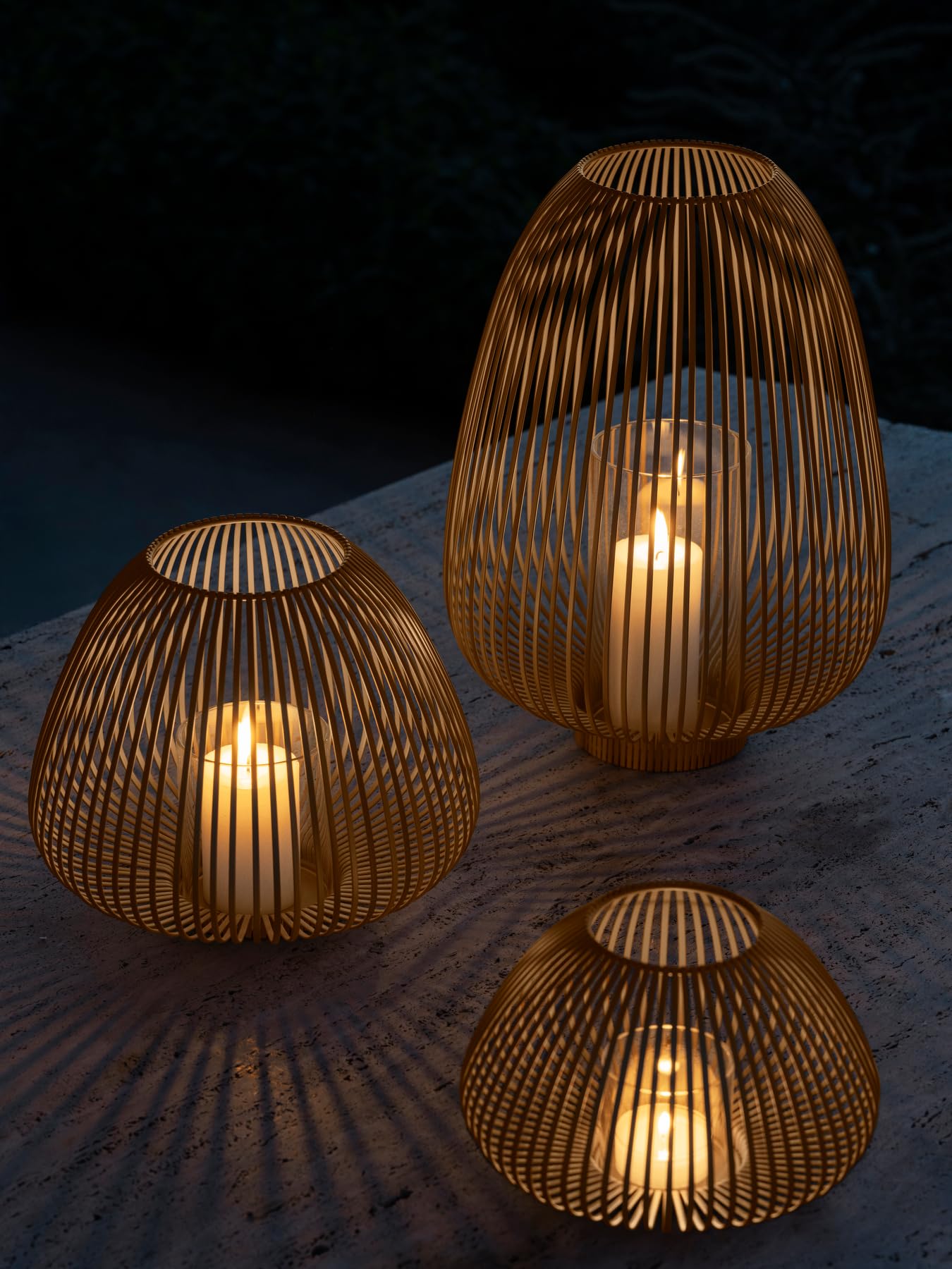 blomus Laterne -LYVA- | Nomad | Größe S | 25Ø x 17H cm | Kerzenhalter Beige | Windlicht aus Stahl inkl. Glaszylinder | Laterne Deko | Indoor Windlicht