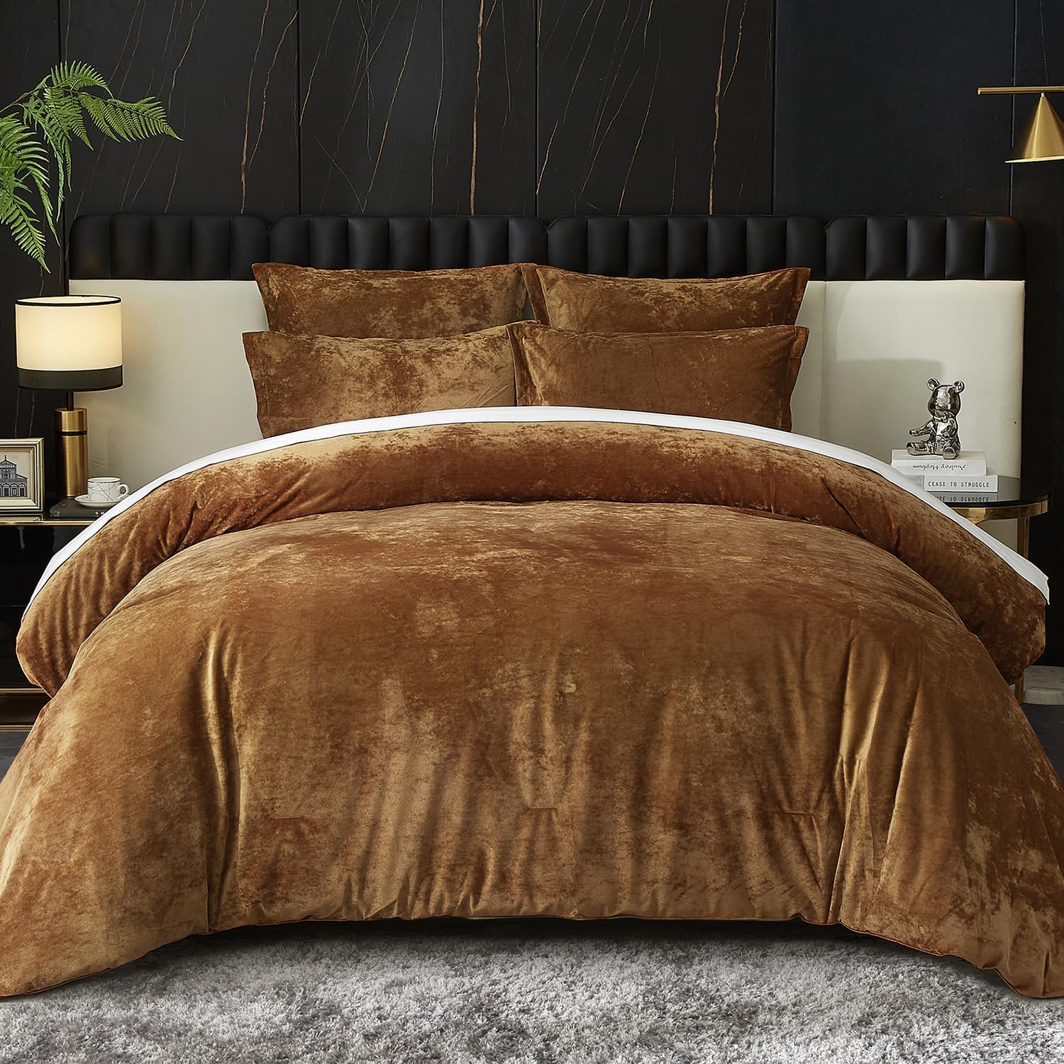 Ivellow Crushed Velvet Comforter Set Queen Lightweight Comforter 5pcs Ultra Soft Breathable Bedding Set Luxury Cozy Flannel Comforter Queen Size (1 Comforter,2 Pillow Shams, 2 Euro Shams)