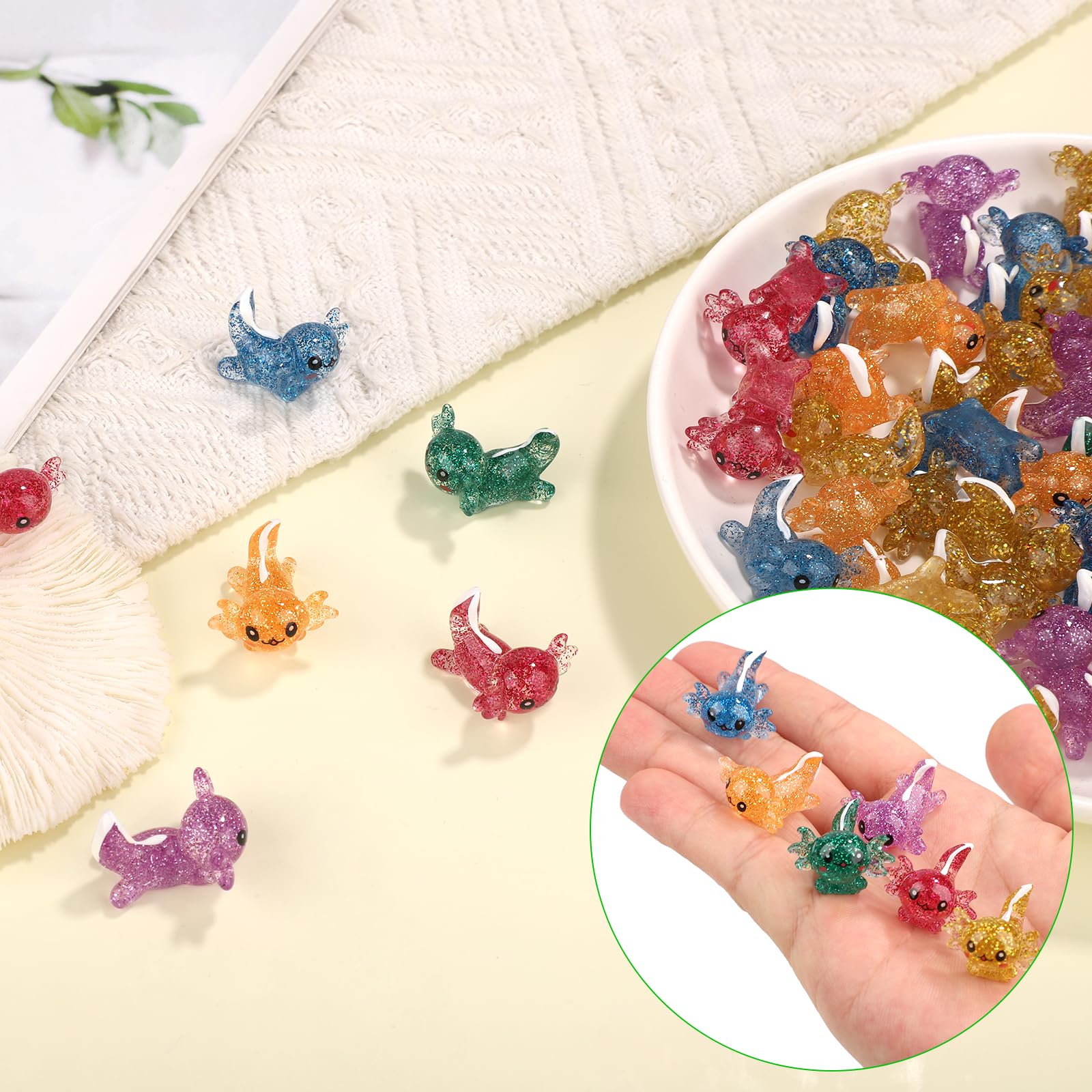 Hiawbon Mini Axolotl Terrarium Kit Resin DIY Tank Castle Craft Kit, Miniature Axolotl Habitat Decor, Glow in The Dark Mini Axolotl Figures Castle Gift Set (Blue