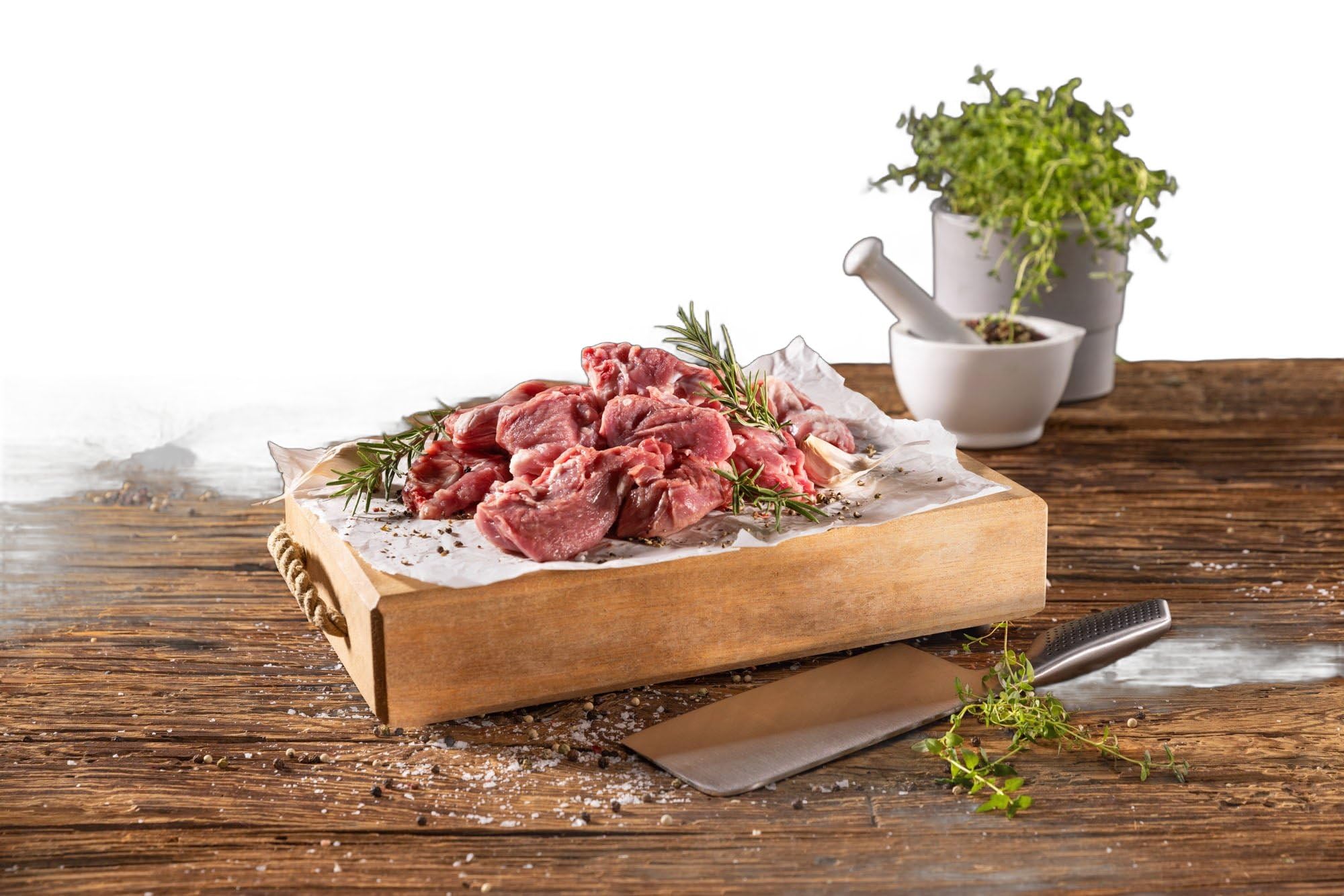 Lammgulasch aus der Schulter – Zart, herzhaft & voller Aroma 0.5 kg
