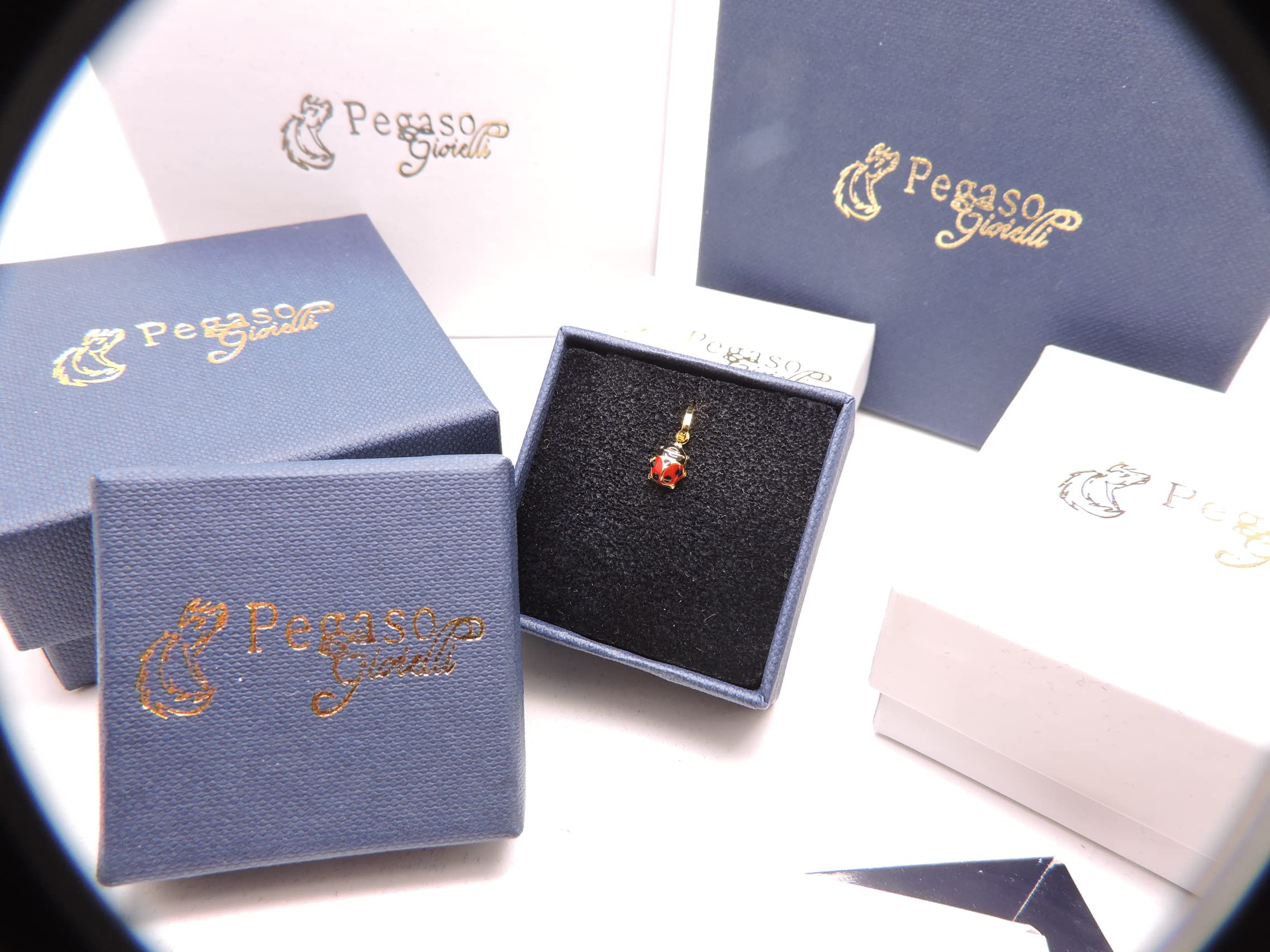 Ciondolo Oro Giallo 18kt (750) Pendente Piccola Coccinella Smaltata Rossa Mini Charms Ragazza Bambina