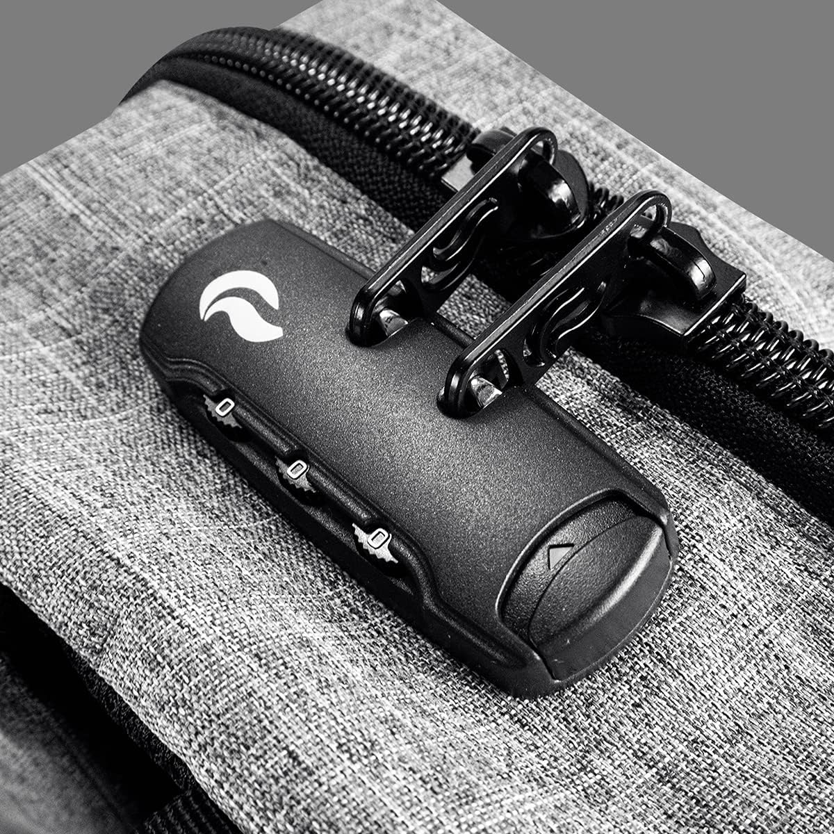 Skunk Element Backpack- Smell Proof - Weather Resistant - Image 5