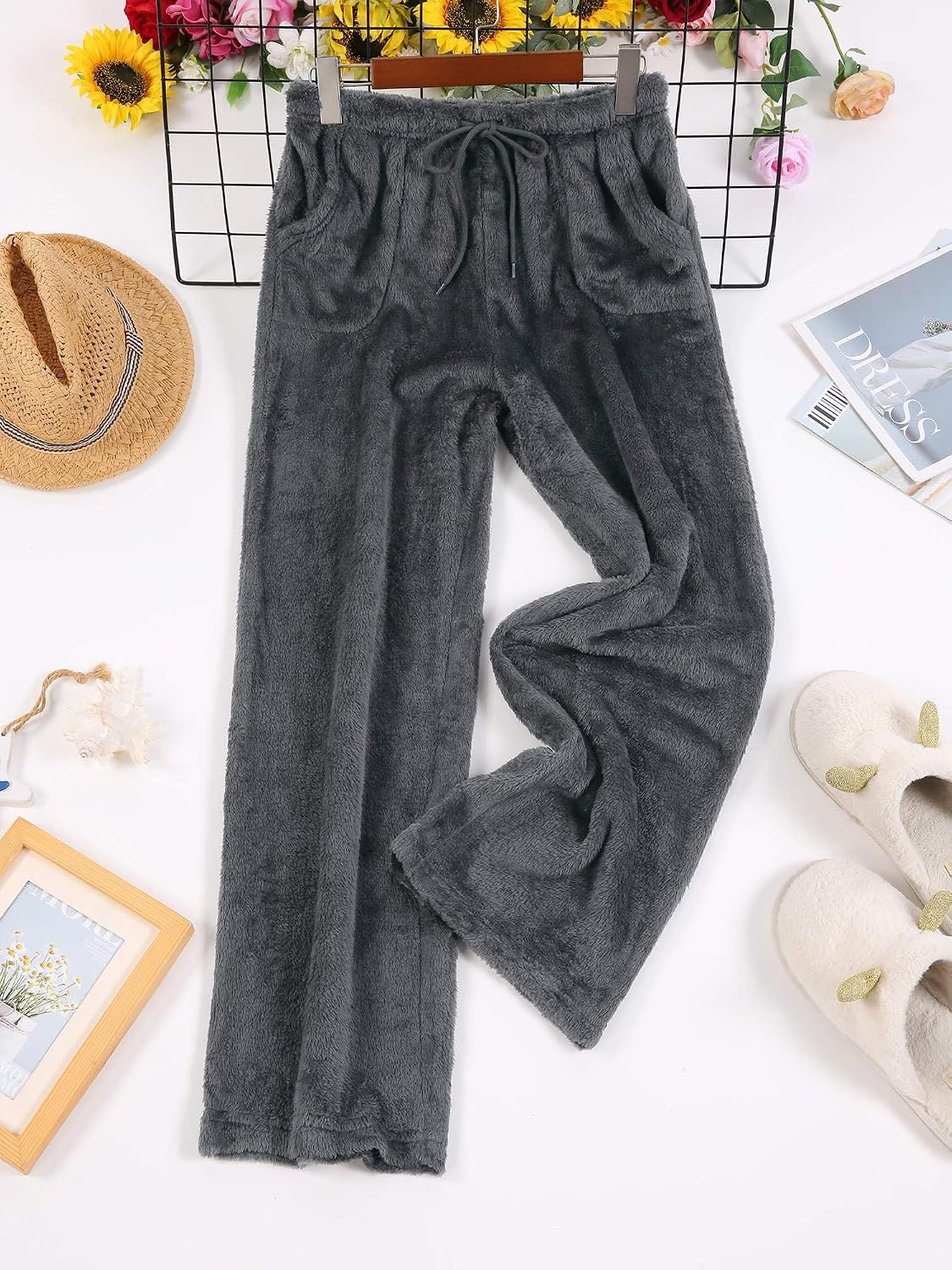 Women's Fleece Pajama Pants with Pockets Soft Plush Lounge Bottoms for Winter Sleep and Loungewear