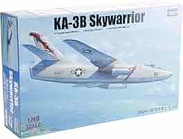 (未使用･未開封品)　トランペッター 1/48 EKA-3B スカイウォーリアー プラモデル df5ndr3 Amazon.co.jp: トランペッター 1/48 EKA-3B スカイウォーリアー