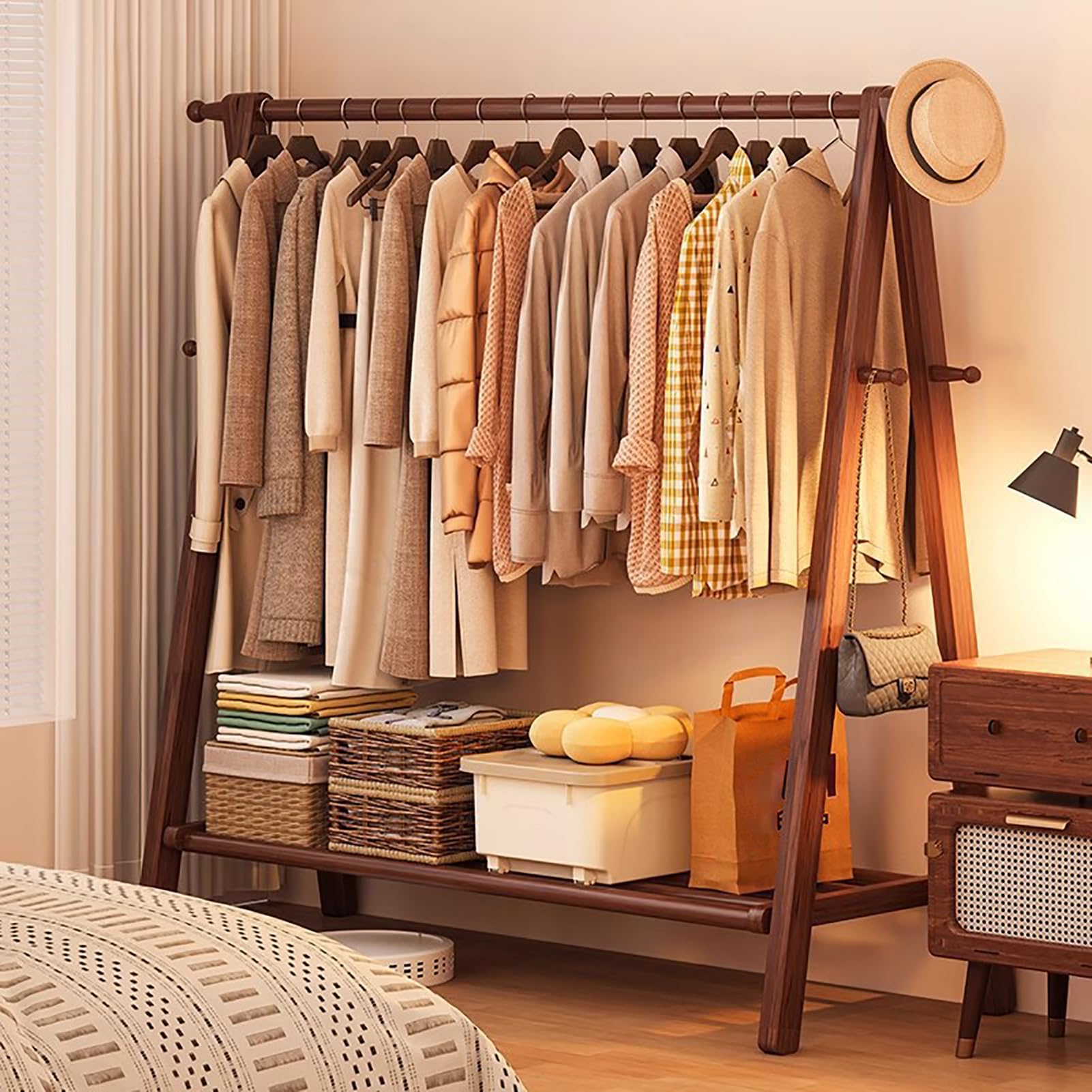 Portant à vêtements en bois de qualité avec étagère intégrée Slish Wardrobe