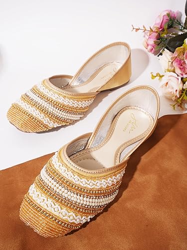 JM LOOKS Stylish Embroidered Jutti for Women/Girls | Embellished Stone Work Jutti | Wedding Bellies | Women Ethnic Shoe Traditional Mojari | Kolhapuri/Jaipuri/Punjabi Jutties | (Gold, 40) : Amazon.in: