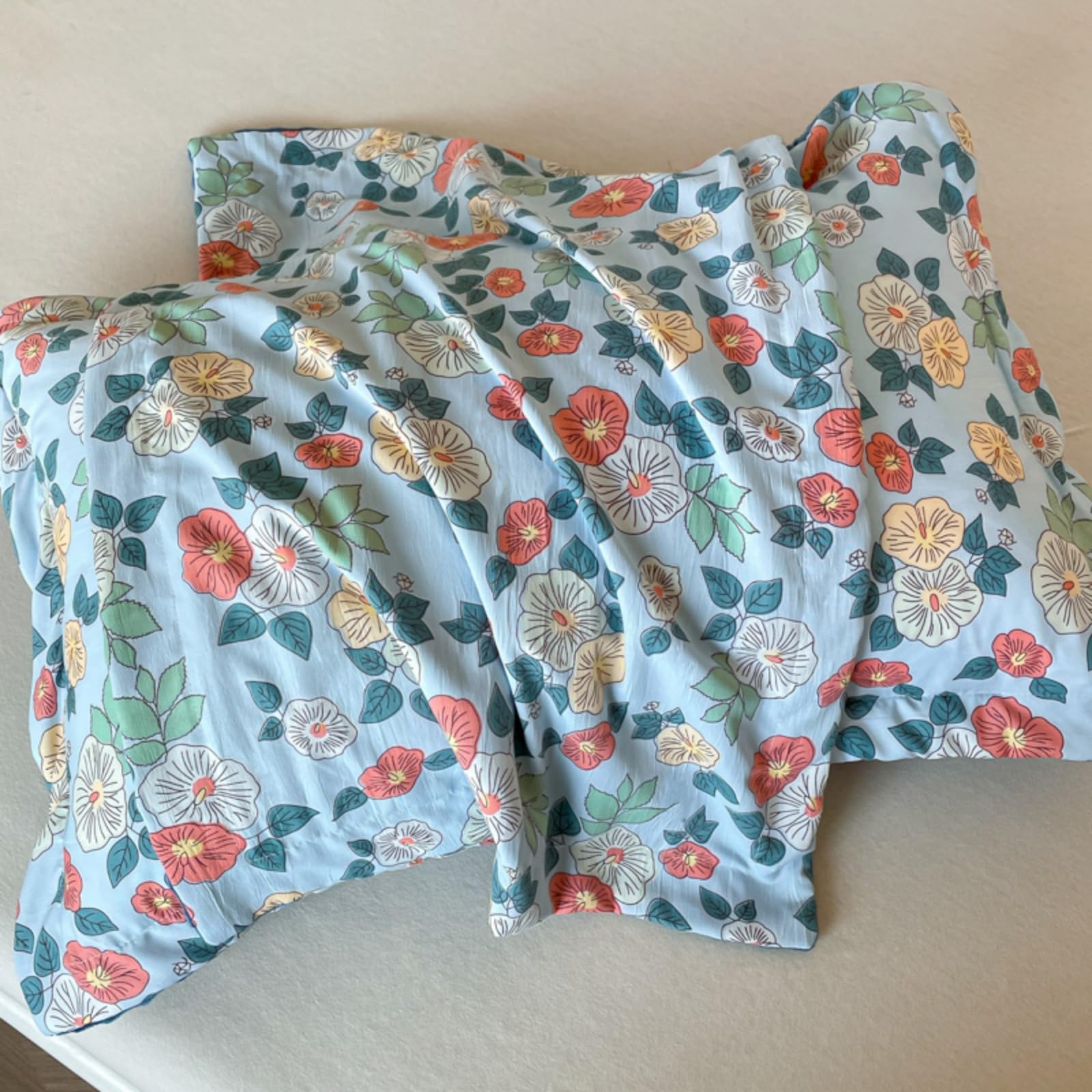Odot Edredón Sin Funda 2.5 TOG Single A King (Estilo Floral 10,200x230cm)