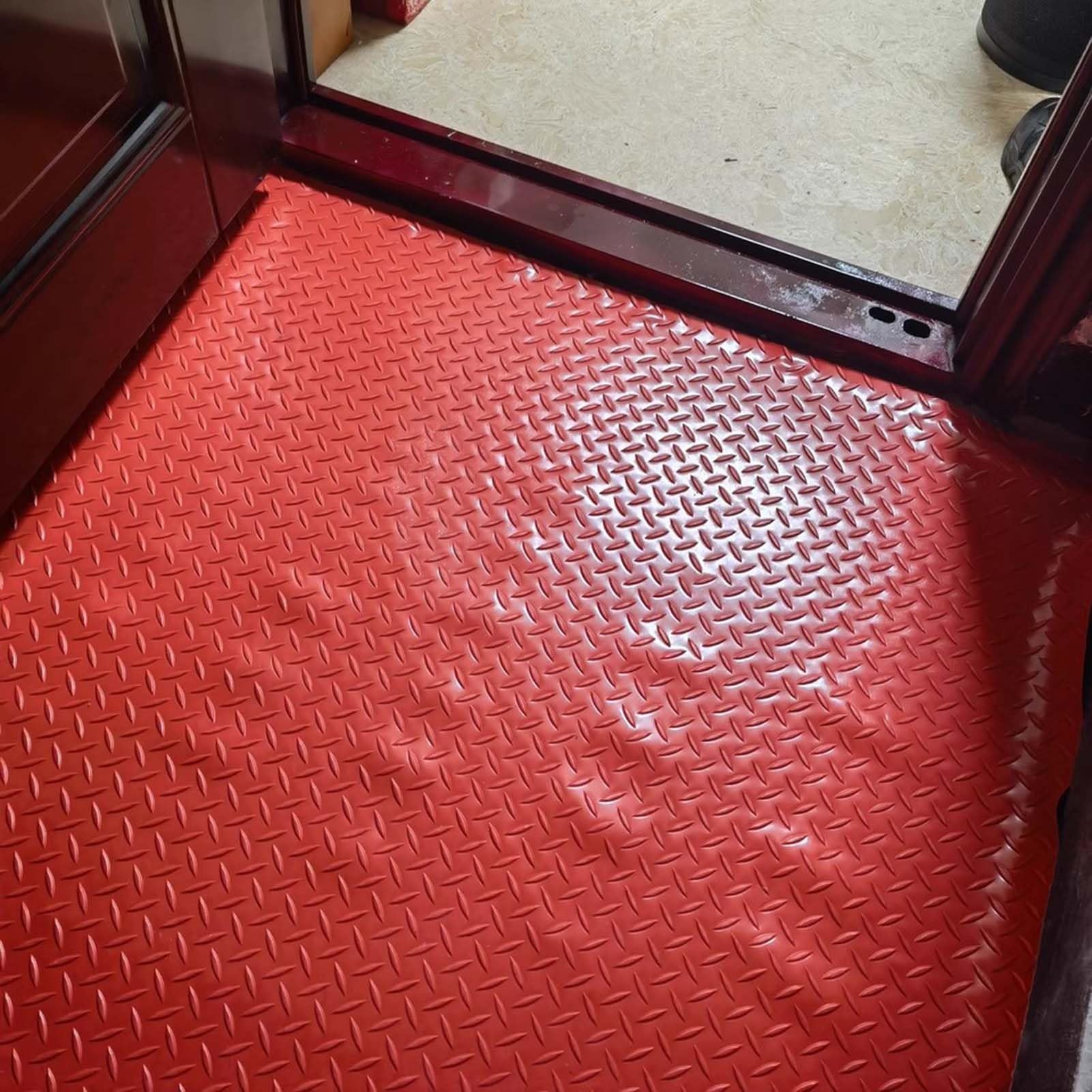 Genérico Alfombrilla Antideslizante e Impermeable para Garaje, con Superficie de Placa diamantada de 2,3 mm de Grosor, Cubierta de Goma Duradera para Taller y Garaje (roja, 1,2 x 6 m / 3,9 x 19,7 pie