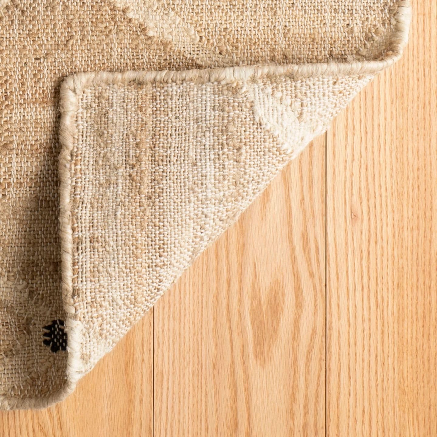 Dash and Albert Kali Area Rug - 5' x 8' Natural - Neutral Diamond Pattern Handwoven Jute Accent Rug - Ultra-Durable, Lightweight, High Traffic Area Friendly - Kitchen, Living Room, Entryway