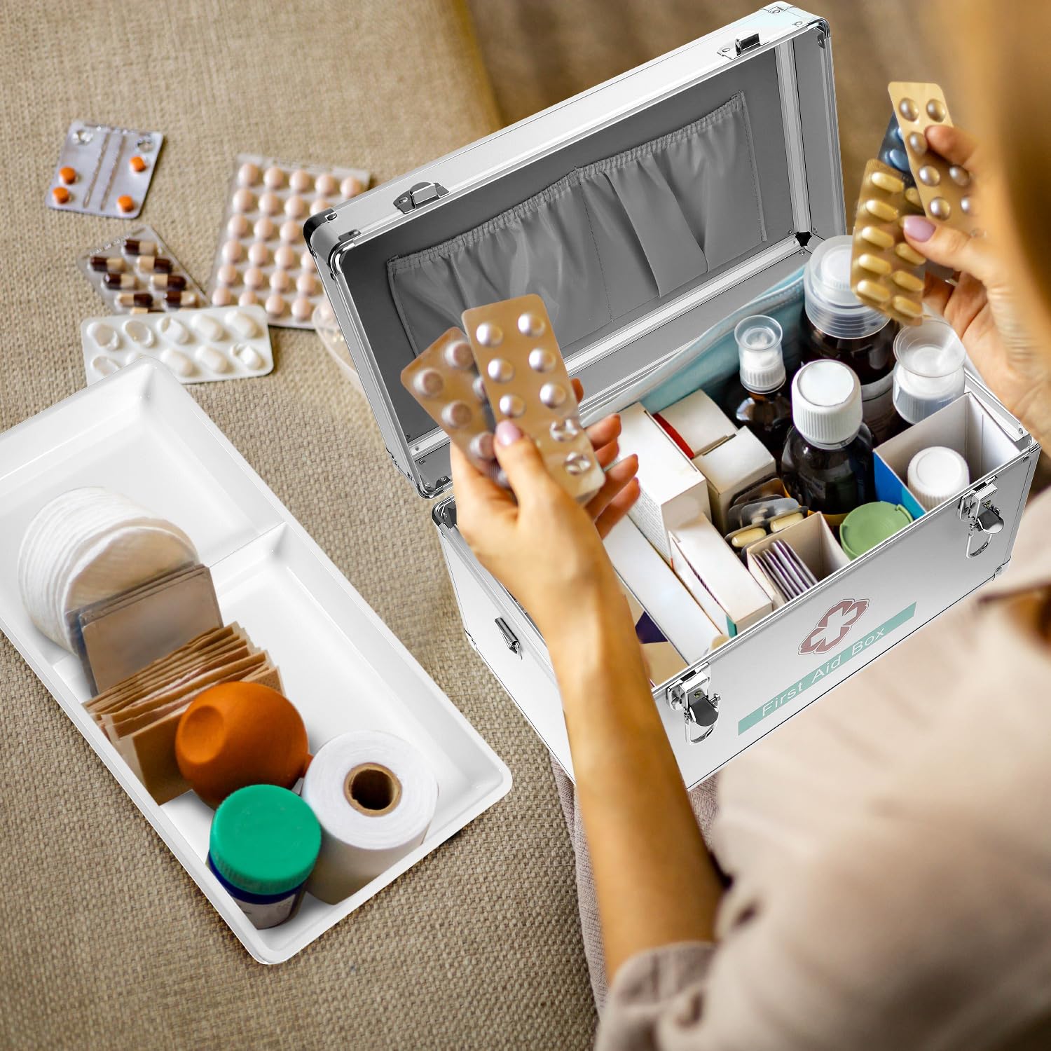 QWORK® Gran botiquin aleación Aluminio, 40.5 x 22 x 23 cm Caja medicamentos con Cerradura
