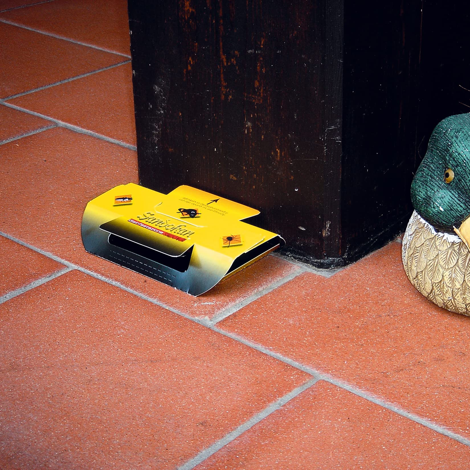 Trappola a Colla per Topi, Blatte, Ragni e Insetti Striscianti – Adesivo Potente, Pronta all’Uso, Non Tossica, Efficace per Casa, Garage e Cantina Sandokan