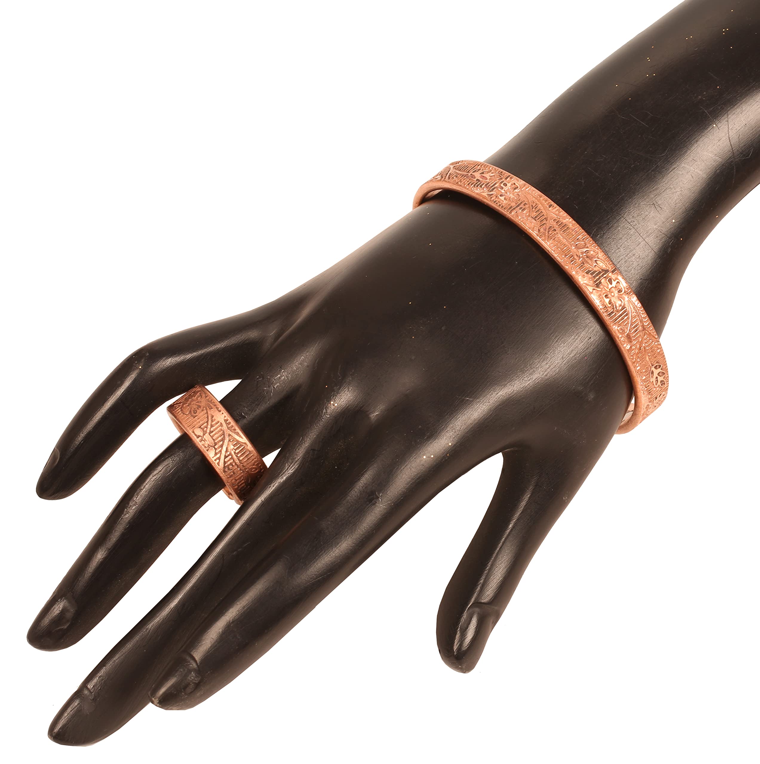Touchstone Pulsera magnética de cobre hecha a mano forjada a mano con estilo tibetano sólido y de alto calibre, pulsera de cobre minimalista y anillo a juego.