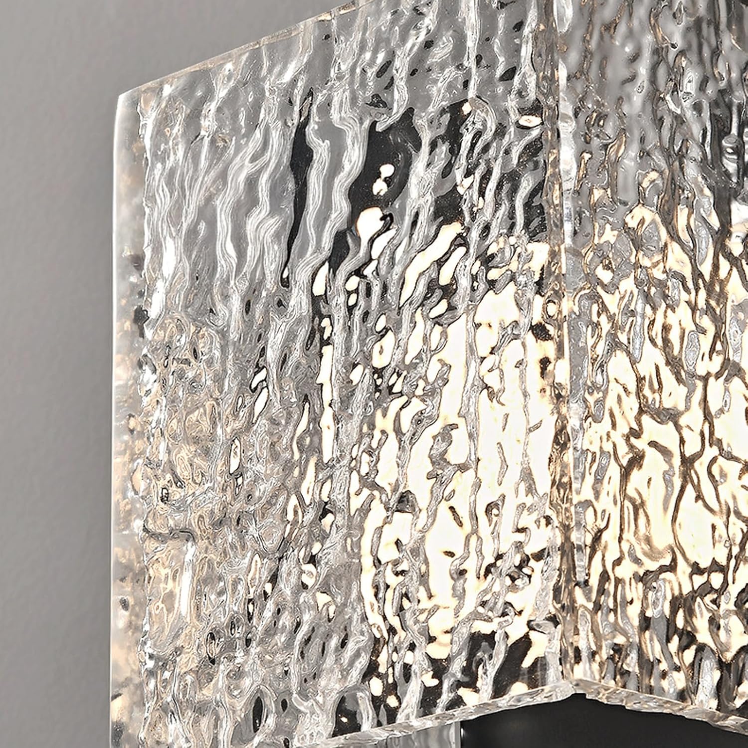 Modern Minimalist Unique LED Wall Sconce Three Color Dimmable Hand Polished Ice Crack Acrylic Lampshade Aluminum Body for Living Room Bedroom Hotel Hallway Background Wall Art Decor