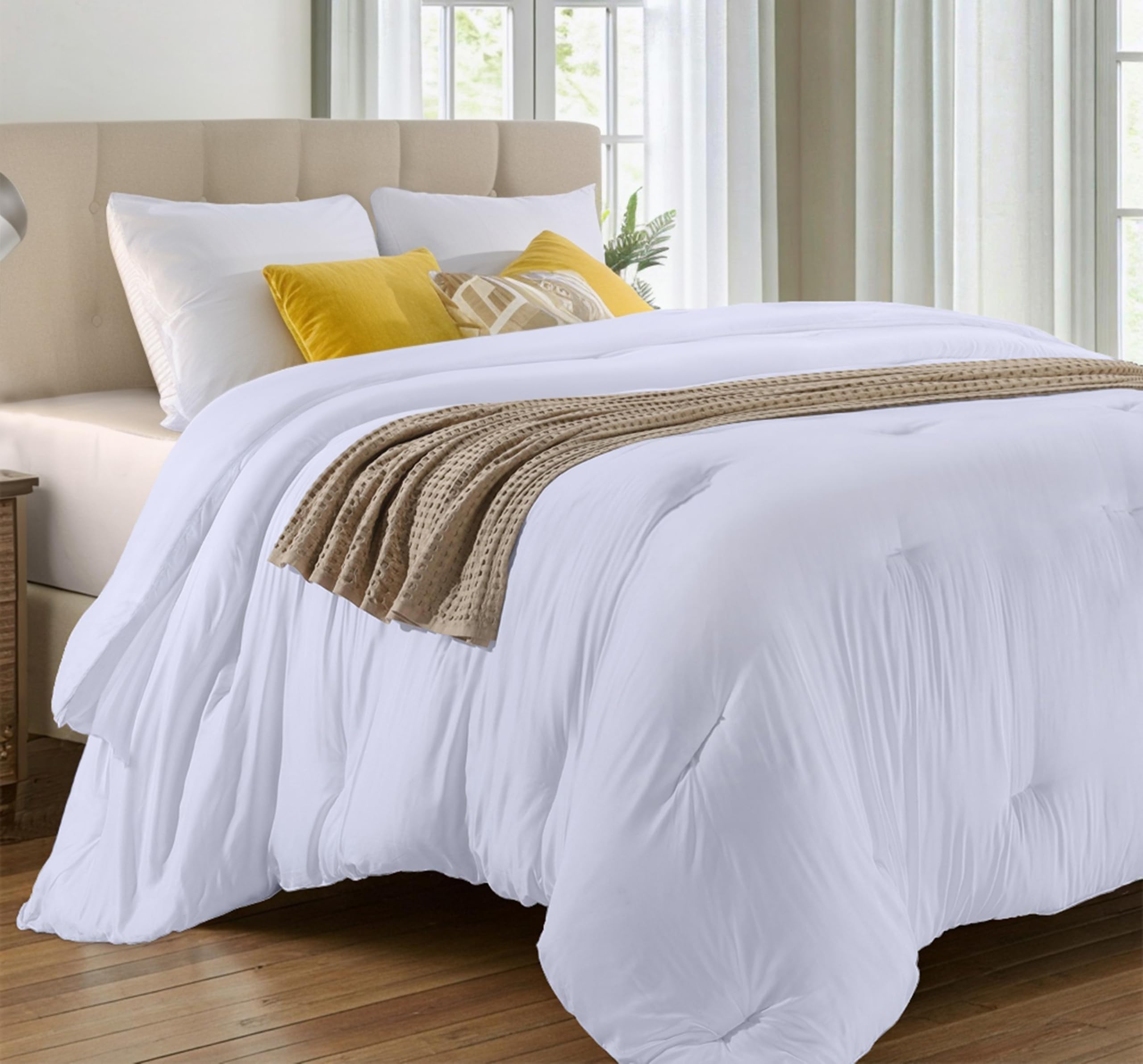 Utopia Bedding Comforters Queen Size, All Season Duvet Insert, Down Alternative Queen Comforter with Corner Tabs, Machine Washable Bed Comforter 88 x 88 Inches (White)