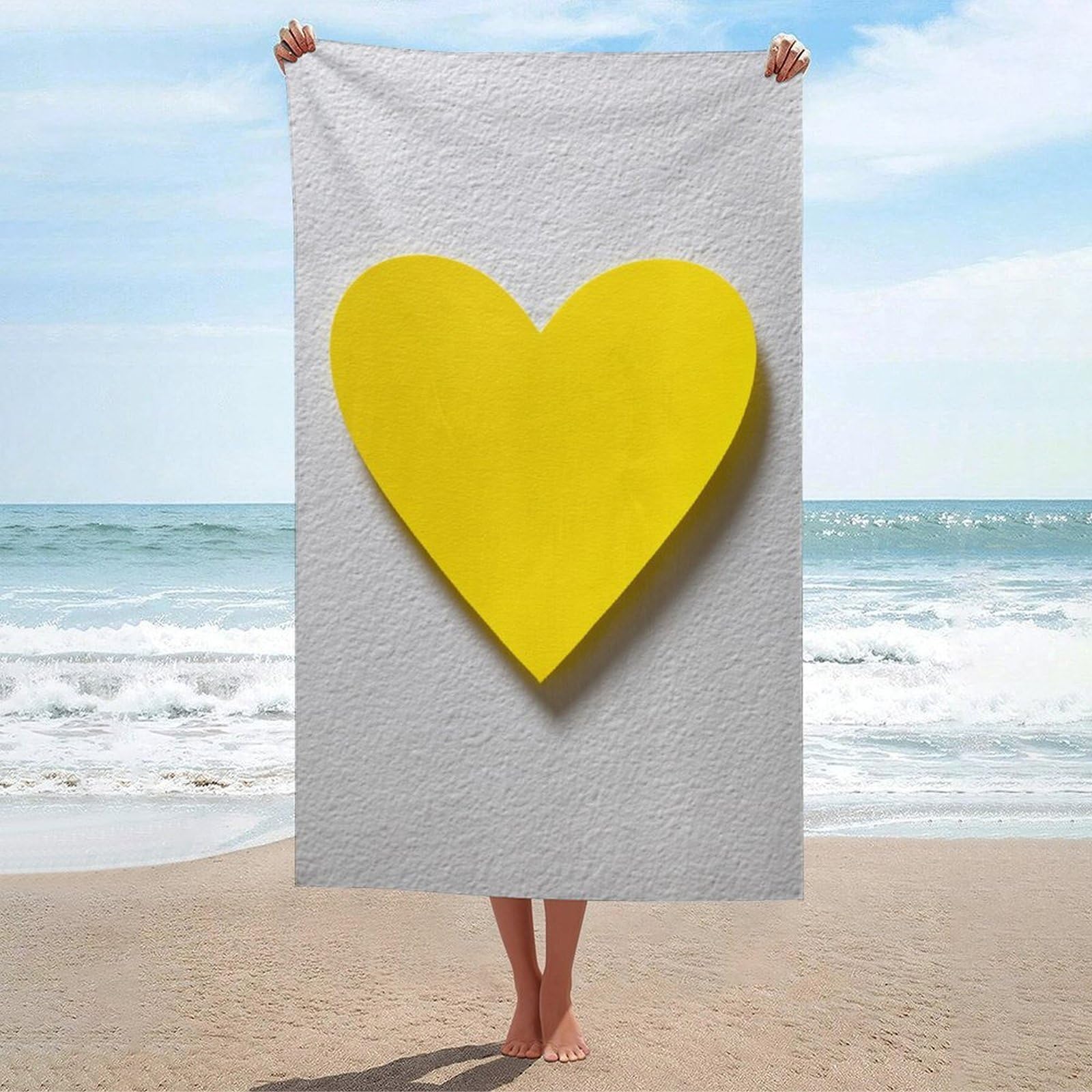 asbwuo Yellow Heart Beach Towel