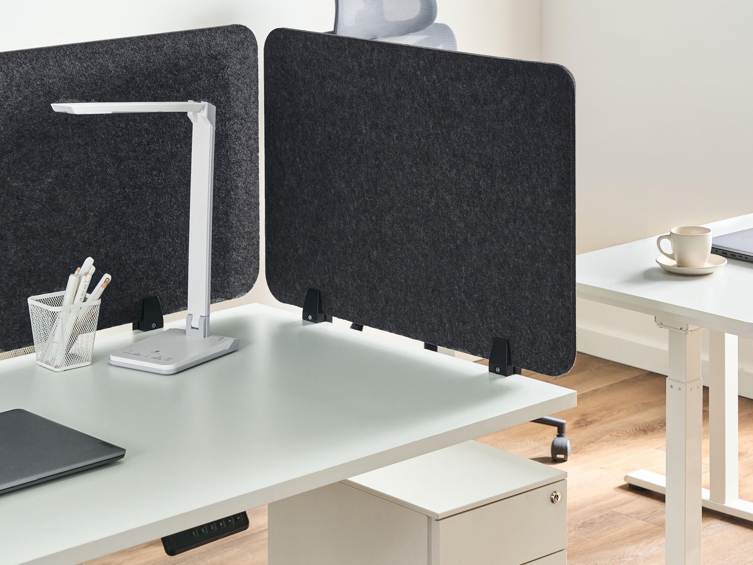 Beliani Séparateur de Bureau Panneau Synthétique Acoustique Tissu 80 x 50 cm Gris Foncé Split