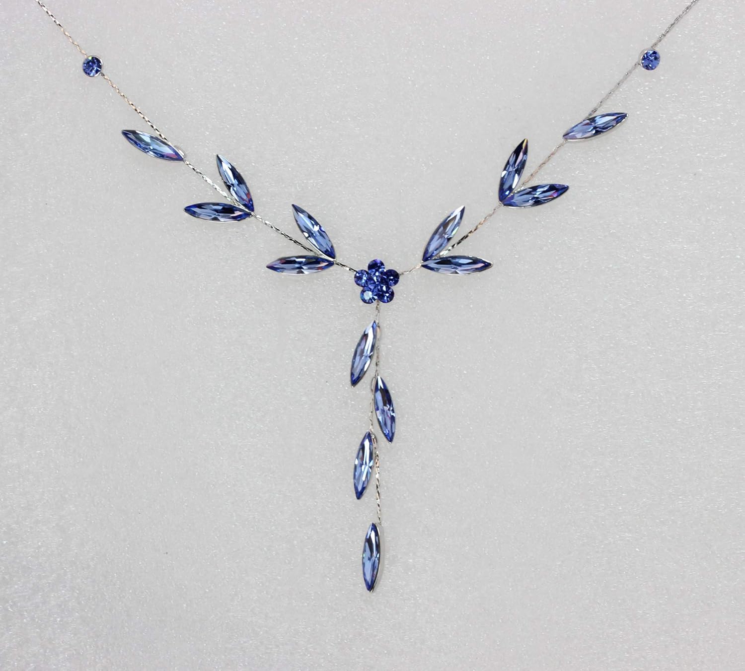 Faship Gorgeous Rhinestone Crystal Floral Necklace Earrings Set