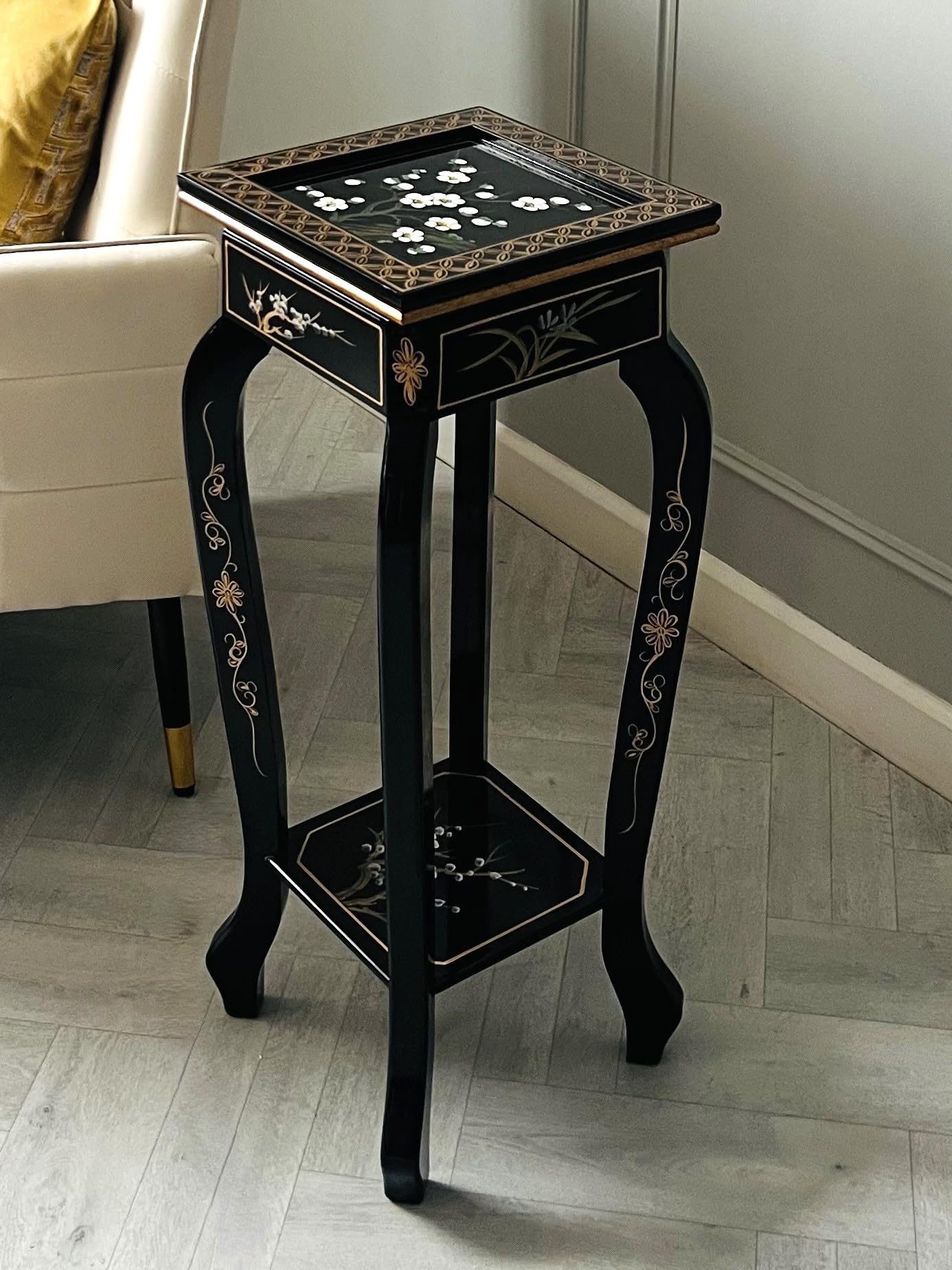 China Warehouse Direct Oriental Blossom Hand Painted Plant Stand With Glass Top Chinese Lamp Stand Pedestal Stand