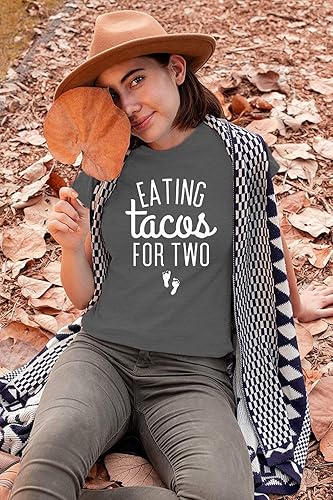 Miniatura 4 de Eating Tacos for Two - Camiseta de maternidad con diseño de mamá divertida, camiseta de manga corta con anuncio de embarazo