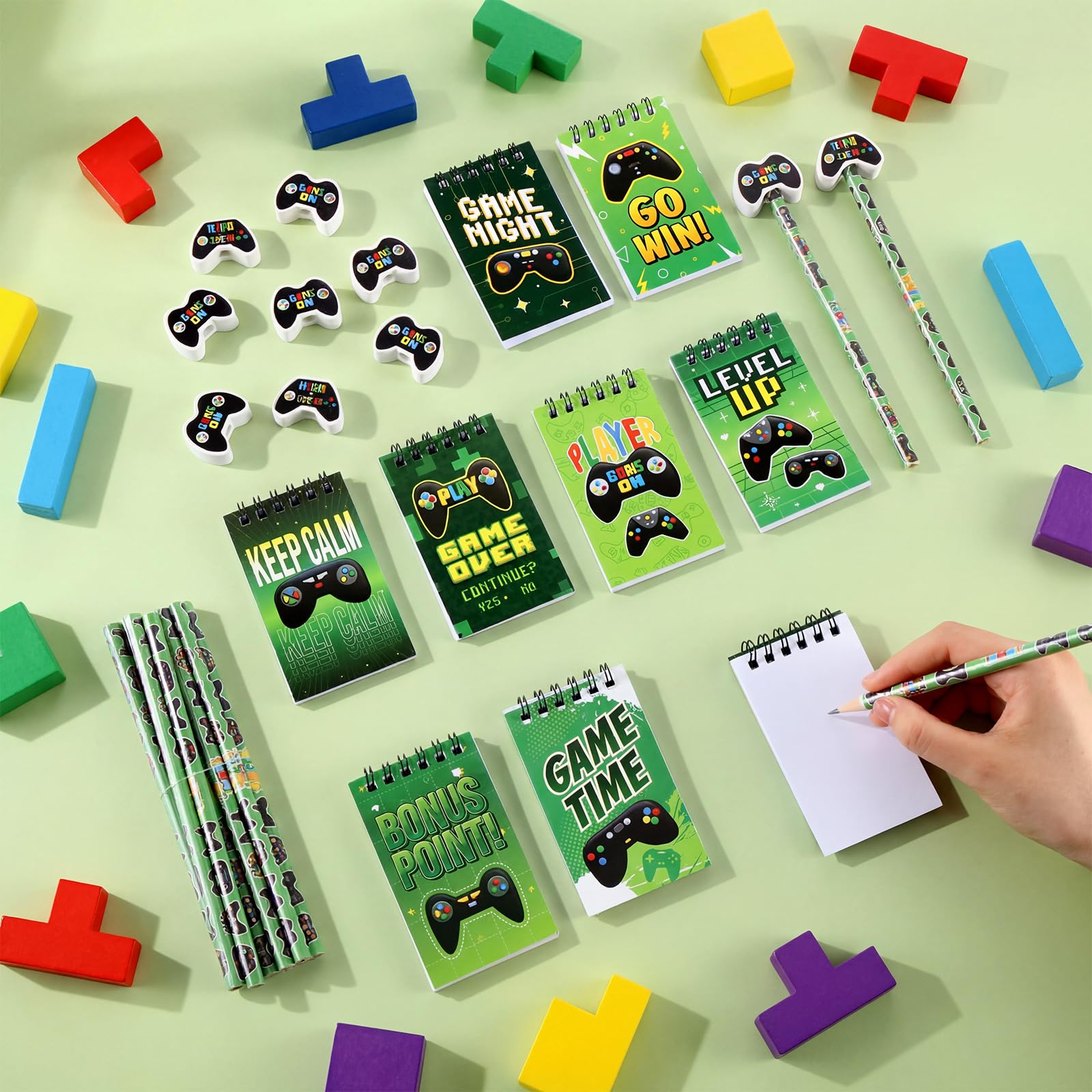 Lot de 72 articles de papeterie sur le thème du jeu vidéo, 48 crayons avec gomme, cadeaux de fête, 24 mini bloc-notes à spirale pour l'école, les salles de classe, les récompenses