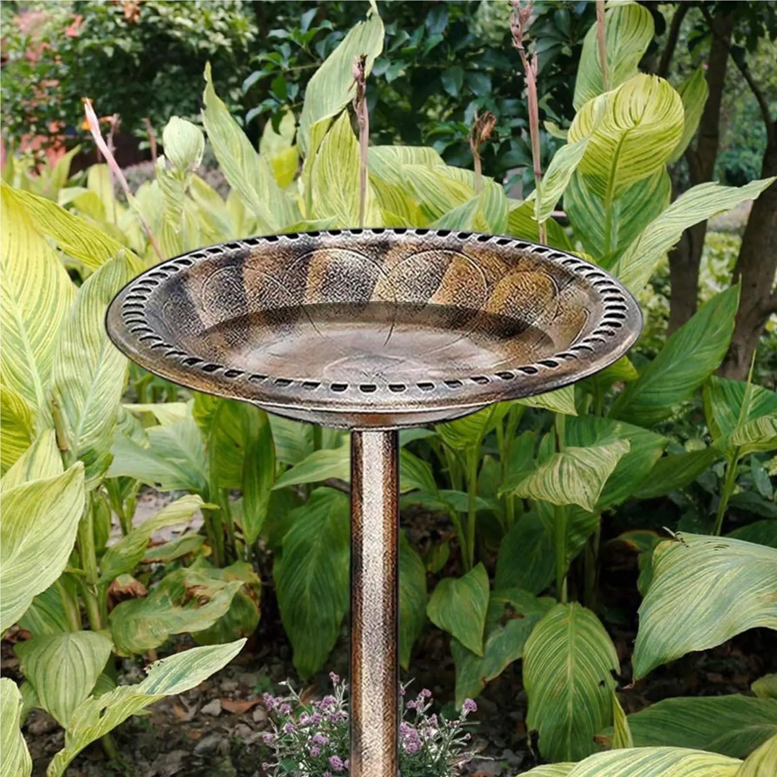 Metal Bebedero pajaros con Pie Baño for pájaros de jardín estilo antiguo | Bebes for pájaros de pie resistentes a la intemperie for césped de balcón(Gold)