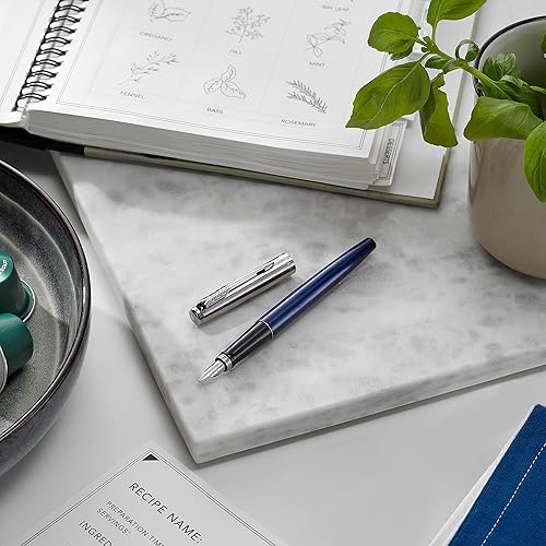 Miniatura 5 de Parker Jotter Pluma estilográfica punta media tinta azul incluye caja de regalo