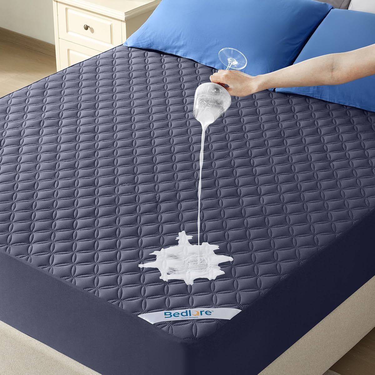 BEDLORE Waterproof California King Mattress Protector, Deep Pocket Fit | Soft Noiseless Breathable Bed Mattress Cover Pad, Fits 6-18 Inch Deep Mattresses, Ideal for Home, Bedroom, Hotel, Navy Blue