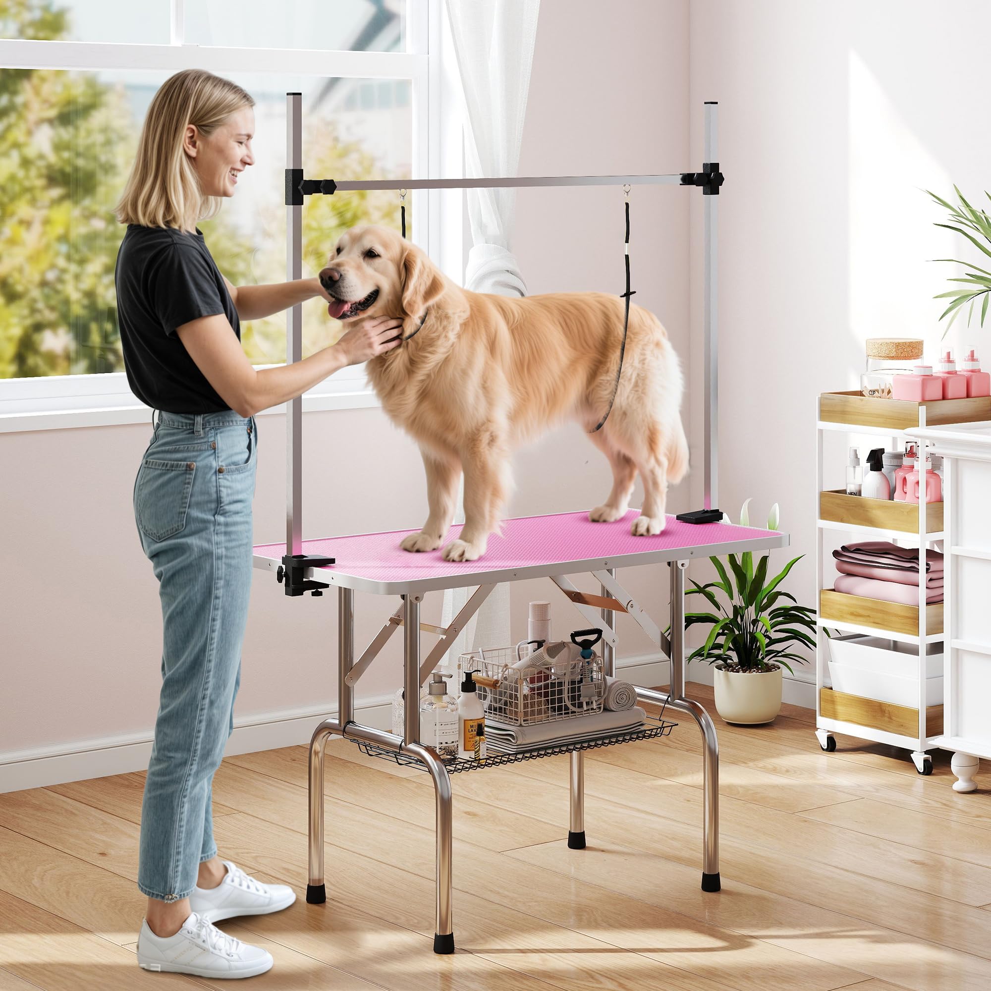 PawHut Table de toilettage pliable, table de toilettage avec panier en métal, plan de travail antidérapant, barre réglable en acier inoxydable, pour chiens, chats, 107x60x164 cm, rose