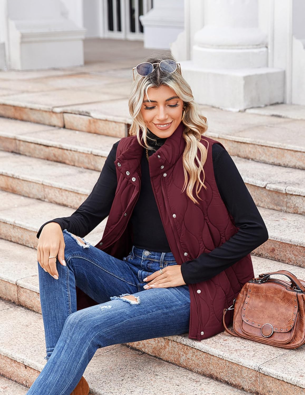 Zeagoo Puffer Vest Women Sleeveless Quilted Jacket Lightweight Snap Zip Up Stand-up Collar Down with Pockets Outerwear - Image 4