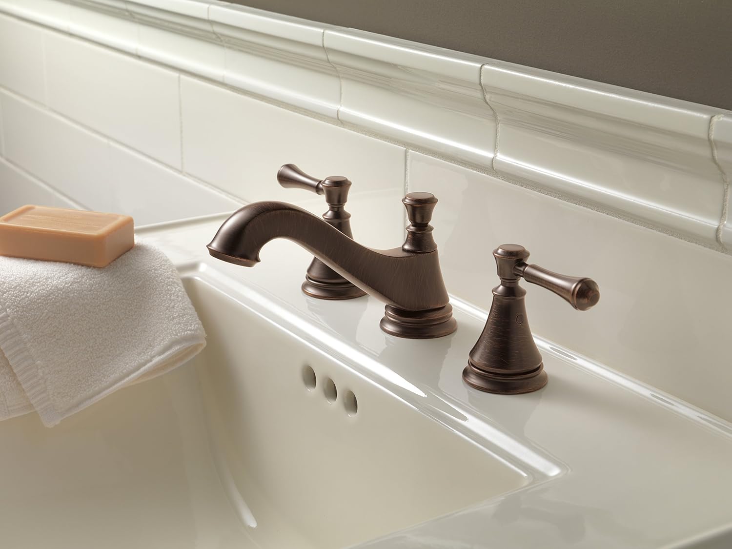 Bеѕt Sеllеr DELTA FAUCET 3595LF-RBMPU-LHP, 3.00 x 11.50 x 17.00 inches, Venetian Bronze