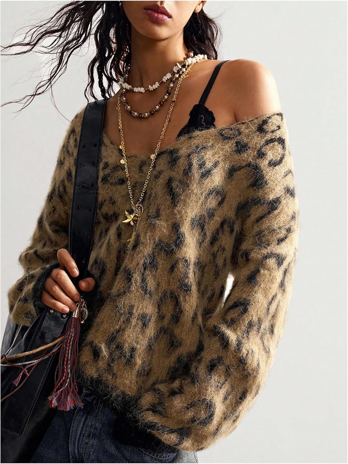 GORGLITTER Women's Leopard Print Oversized Fall Sweater Y2k Chunky V Neck Long Sleeve Fuzzy Knitwear - Image 2