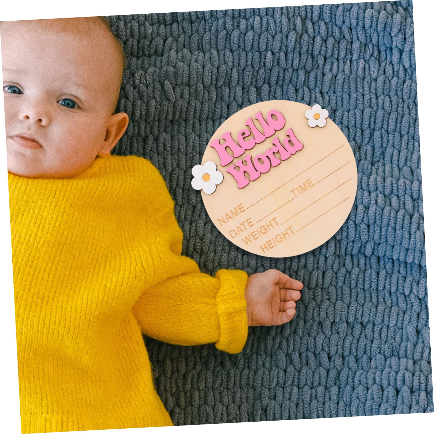 HAPINARY Baby Milestone Markers Wooden Round Birth Sign Newborn Announcement Photo Prop Decor