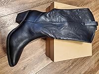 Review Image by Bobbie Saben Bobbie Saben