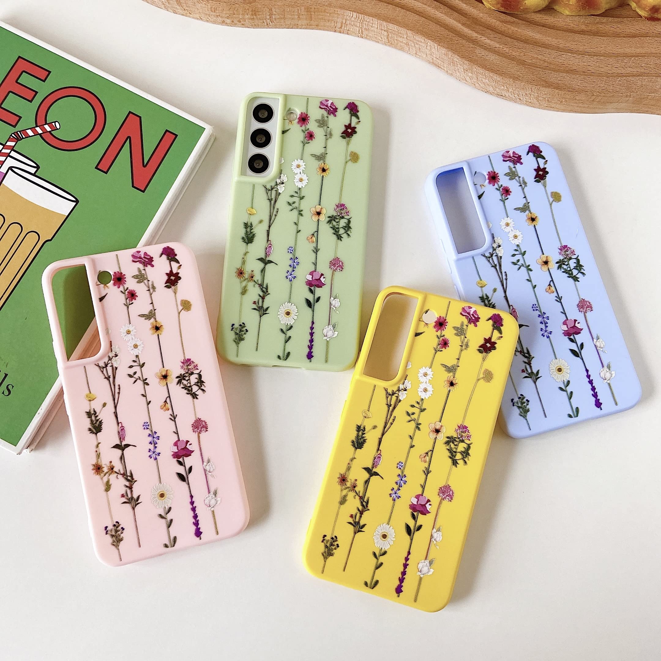 ZTOFERA Custodia floreale compatibile con Samsung Galaxy S22 5G (6,1 pollici), ultra sottile e flessibile, in silicone, custodia protettiva con grazioso motivo floreale che si arrampica per ragazze e