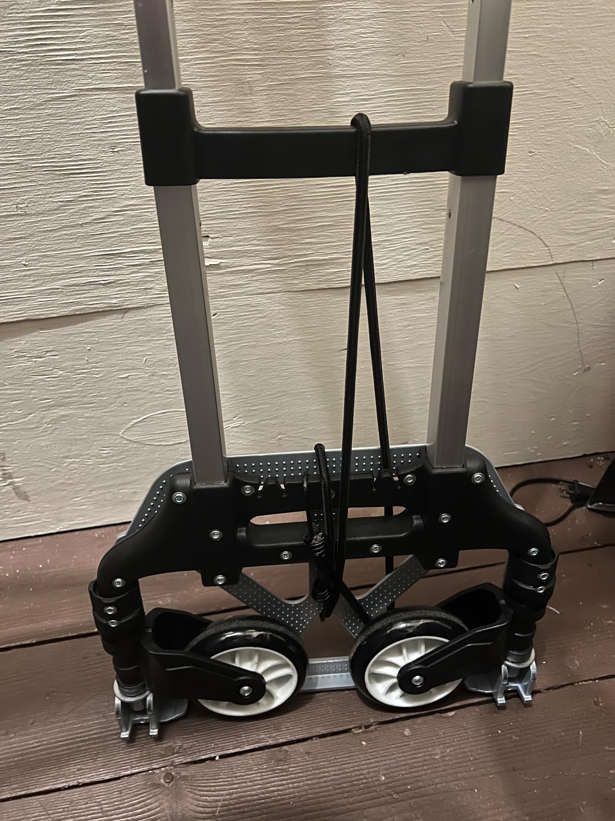 Electric Stair Climbing Hand Trucks with Removable Extension Tray, 440lbs max Load Capacity Folding Stair Climbing Dolly Takes 1500 Steps Stairs with Rubber Tracks for Easy up/Down Stairs photo review