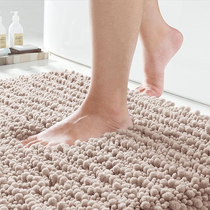Yimobra Luxury Chenille Bathrroom Rugs, Soft Shaggy and Comfortable Microfiber Bath Mat, Large Size 32 x 20 Inches, Super Absorbent and Thick, Non-Slip, Machine Washable, Perfect for Bathroom, Beige