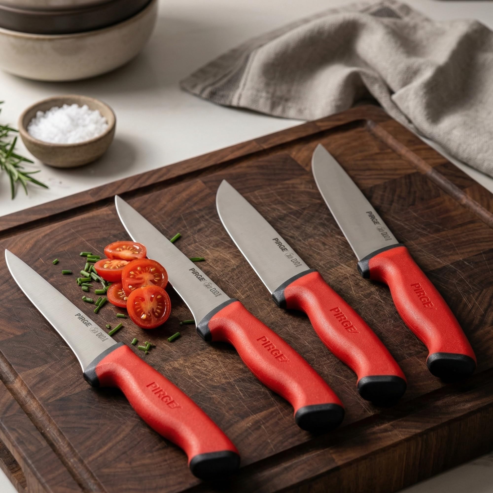 Pirge Set di coltelli da macellaio Duo, 4 pezzi, coltelli da macellazione con impugnatura antiscivolo - coltello da carne - coltello da disosso - affilatura eccellente