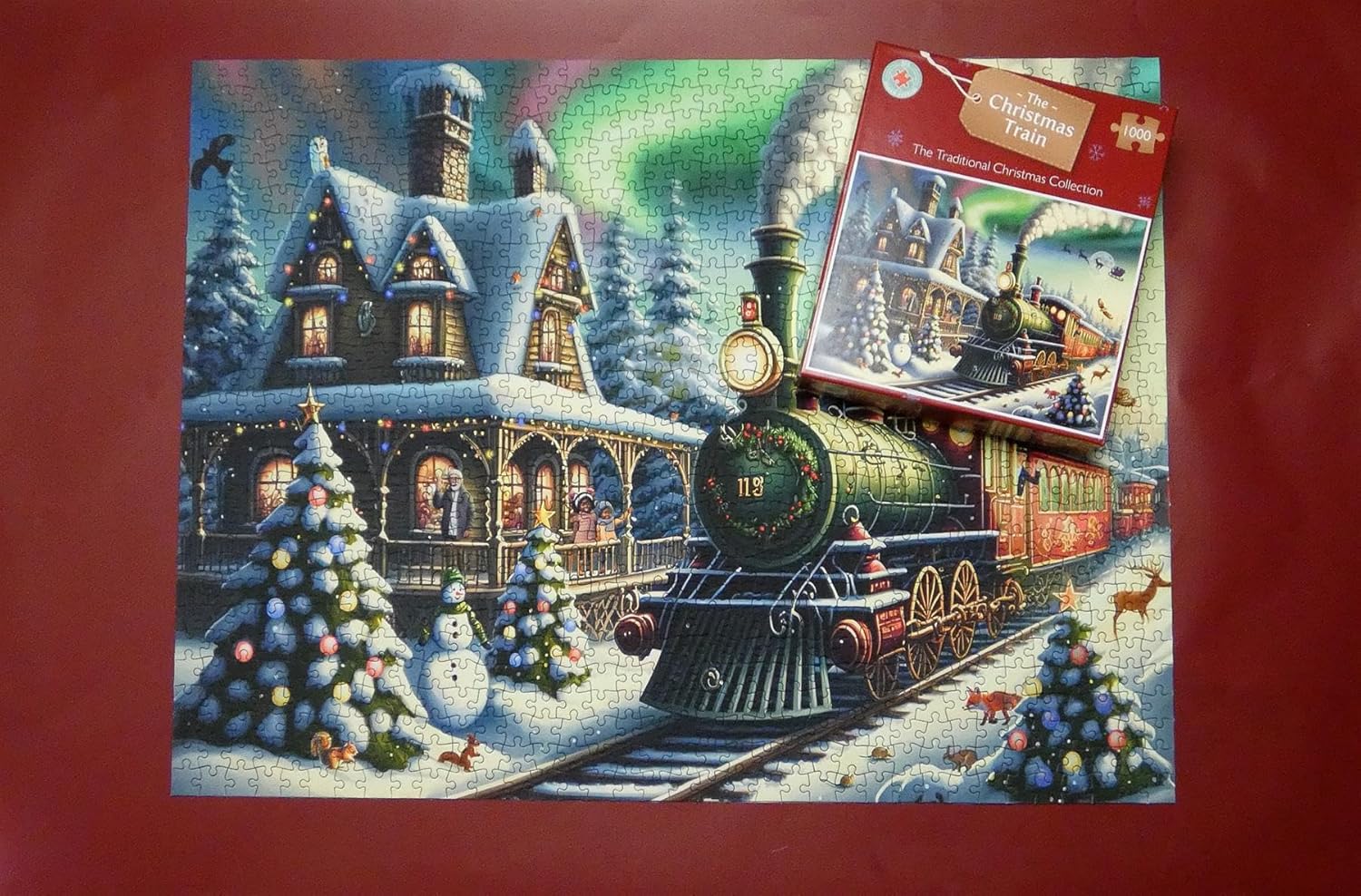 The Christmas Express Train 1000 Piece Festive Santa Jigsaw Puzzle for Adults - Family Fun Games for Xmas - Made in Britain Size 66 x 50cm