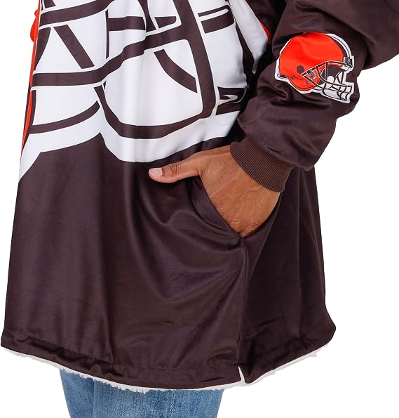 foco NFL Team Logo Reversible Oversized Sherpa Hoodie Sweatshirt Hoodeez