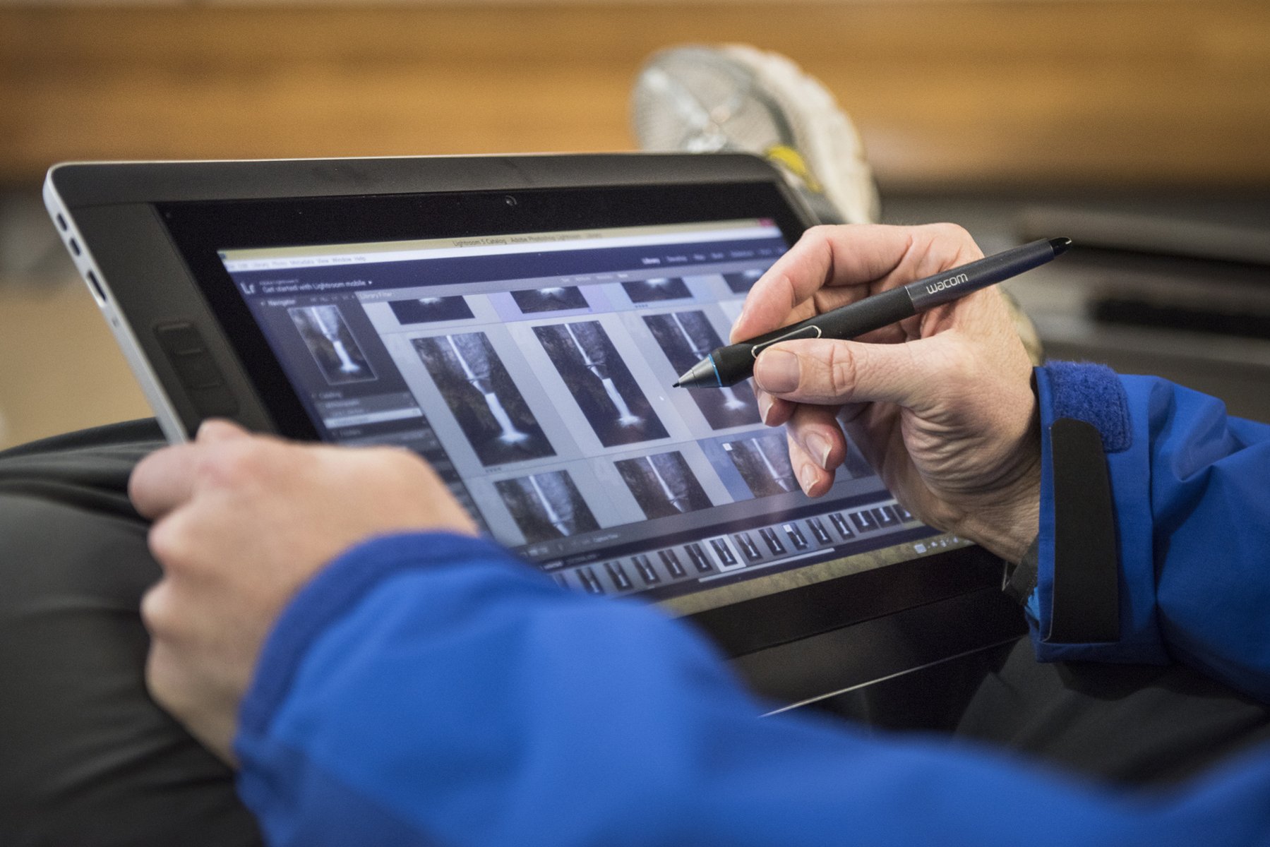 Wacom DTH-W1310M Cintiq Companion2 Tablet Professionale Creativo, Display 13", Processore Intel Core i7, 256 GB, Nero [Vecchio Modello]