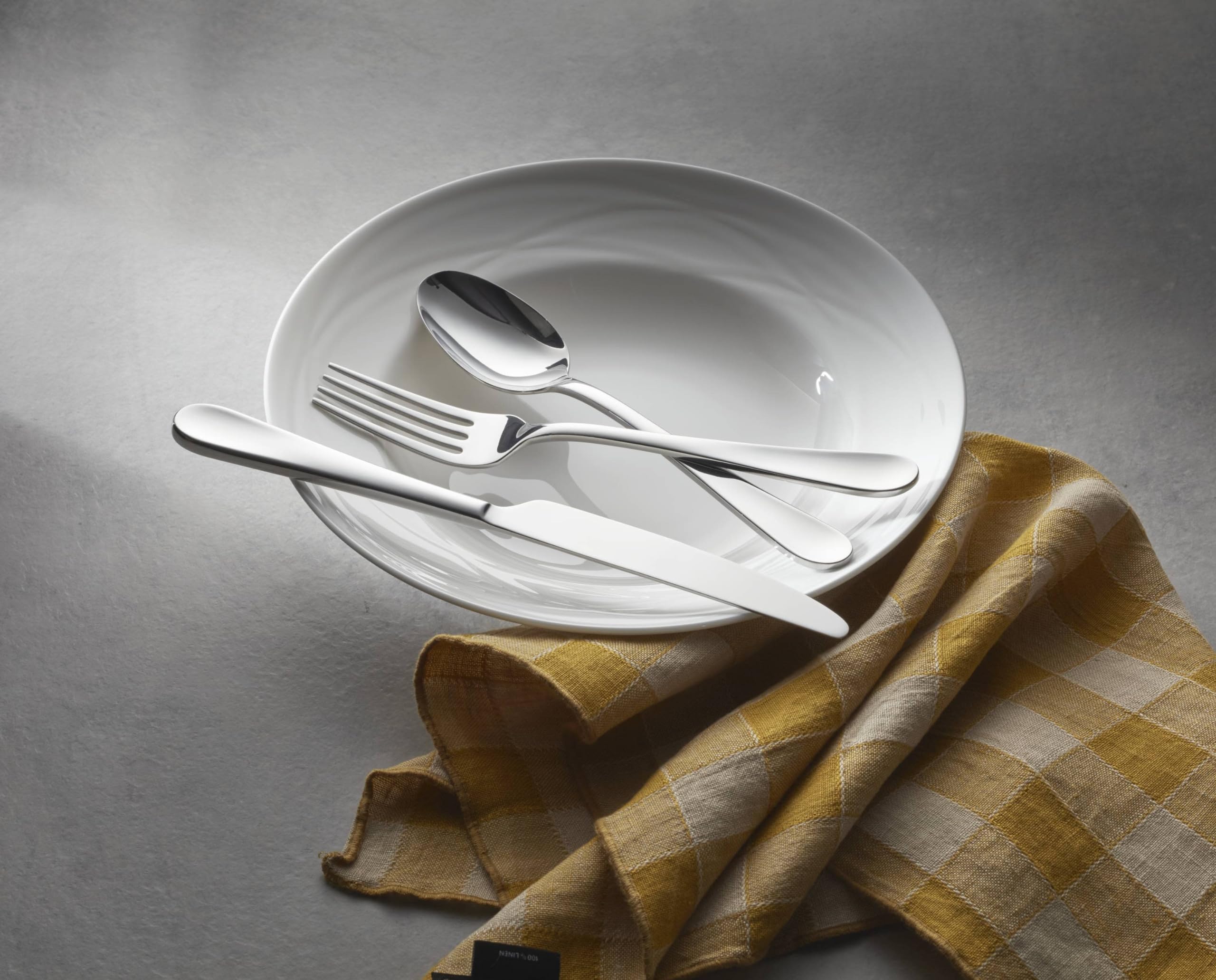 Amazon | Oneida Grant Piece Everyday Flatware Set, 20 Count