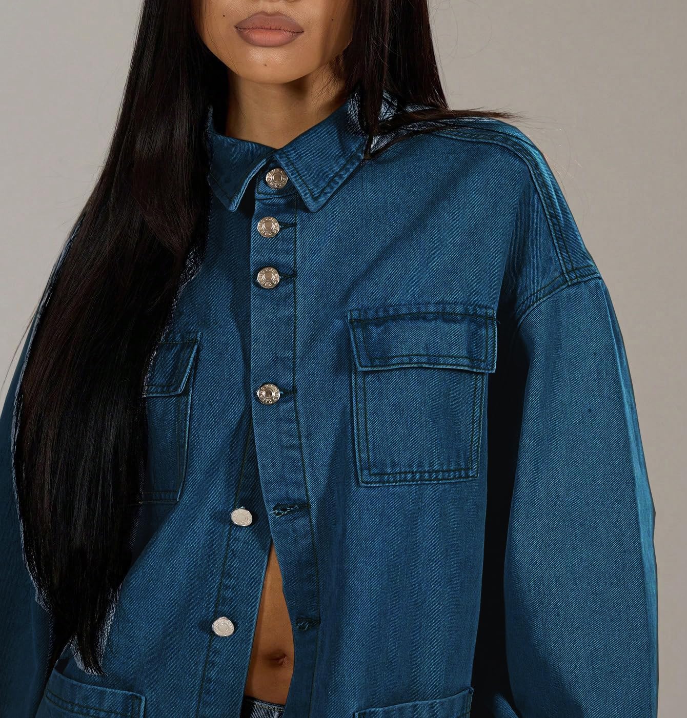 Jean Jacket Women 2025 Trendy Oversized Cargo Button Down Long Sleeve Casual Thick Denim Shacket Coat with Pockets - Image 5