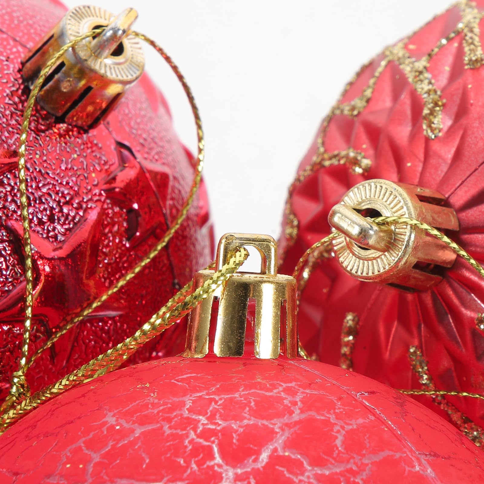 Didiseaon 36 Pezzi Palline di Natale Rosse in Plastica, Facili da Appendere | Decorazioni Classiche per Feste di Natale al Chiuso, Ornamento per Albero, Stile Tradizionale