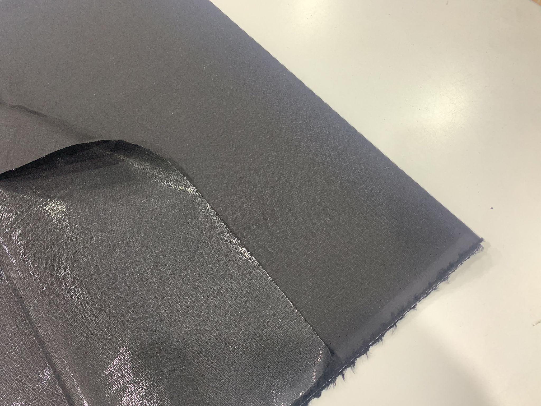Ft Fashion Track Black Ft Fusible Woven Interfacing/Interlining 44" Medium Weight (, 1M)