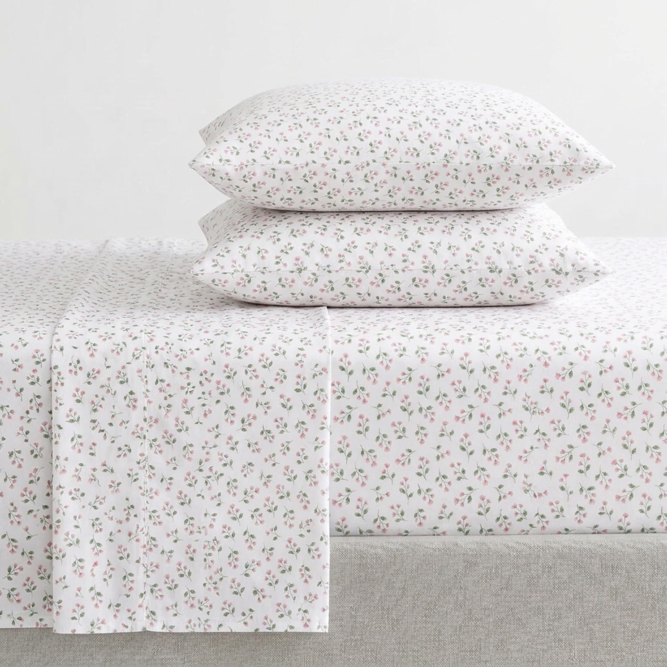 Martha Stewart - Twin Size Sheet Set, Crisp &amp; Tailored Bedding with a Smooth Cotton Percale Feel, Deep Pocket, Bed Sheets with Matching Pillowcase &amp; Fitted Sheet (Kennedy Floral Pink)