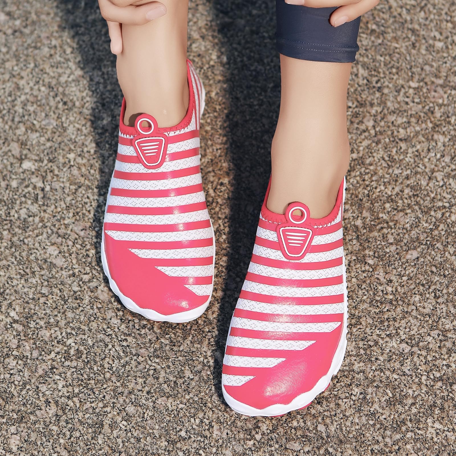 Zapatillas Acuáticas Sin Cordones Mujer Zapatos Aqua Parte Superior Transpirable Suave Ajuste Flexible Secado Rápido Confort Playa Gimnasio Natación Viaje