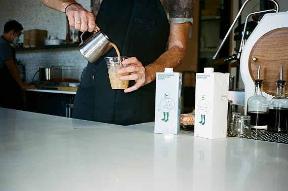 Minor Figures - Oat Milk - Standard - Barista Standard - 32 Oz - 1 Pack - Non Gmo - Plant Based - Vegan - Dairy Free - Shelf Stable - Unsweetened