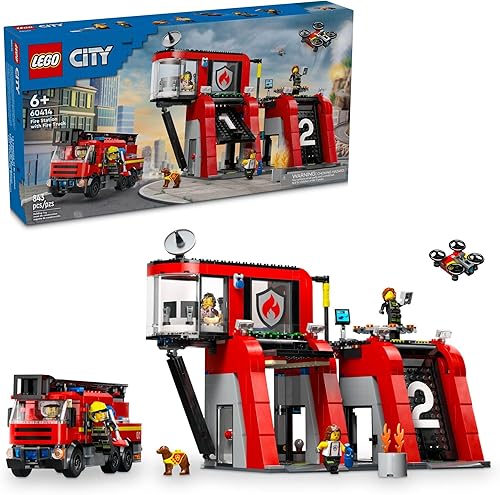 Miniatura 1 de LEGO Estación de bomberos urbana con juguete de camión de bomberos, juego de estación de bomberos lleno de acción, idea de regalo de cumpleaños para