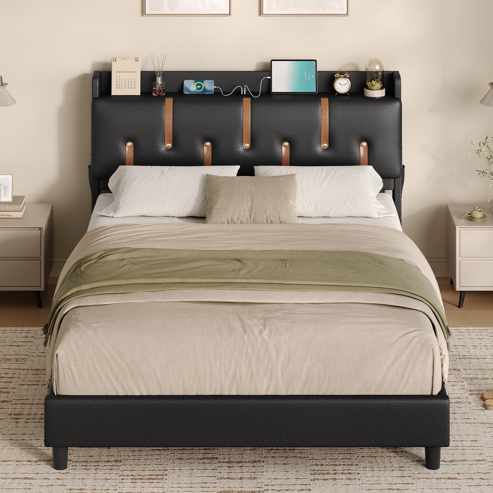KIMENICH Lit 140x190 avec Sommier à Lattes en Bois, Lits 2 Personnes avec Multiprise, Tête de Lits Capitonnée avec Compartiment Caché et Étagère Ouverte, Cadre de Lit 140x190 Rembourré, PU Noir
