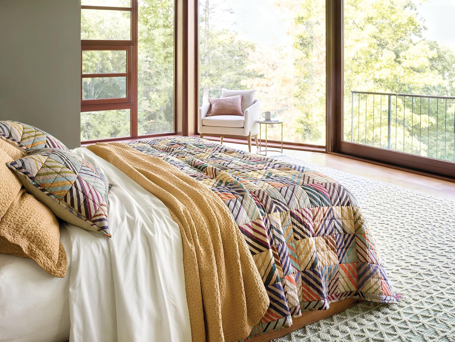 Pine Cone Hill Potter Linen Multi Quilt, Full/Queen Size, Multi Graphic Pattern